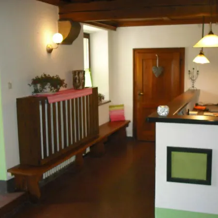 ホテル Garni Botenwirt