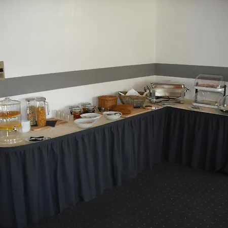 ホテル Garni Botenwirt シュピタル・アム・ピュールン